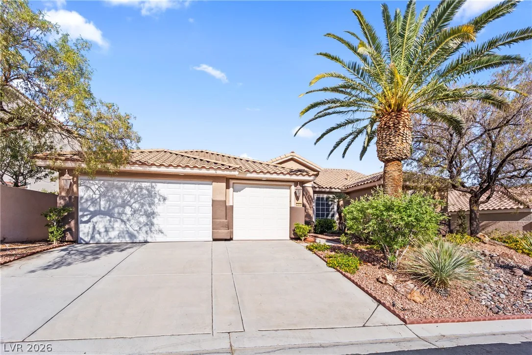 3894 Tropical Vine Street — photo 2