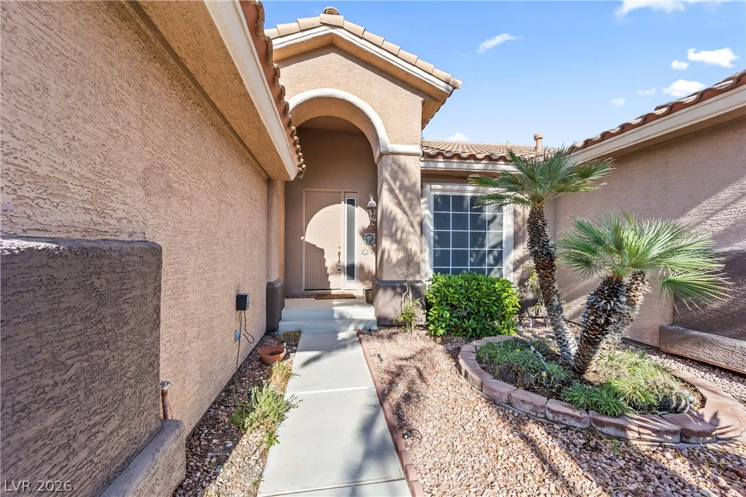 3894 Tropical Vine Street — photo 4