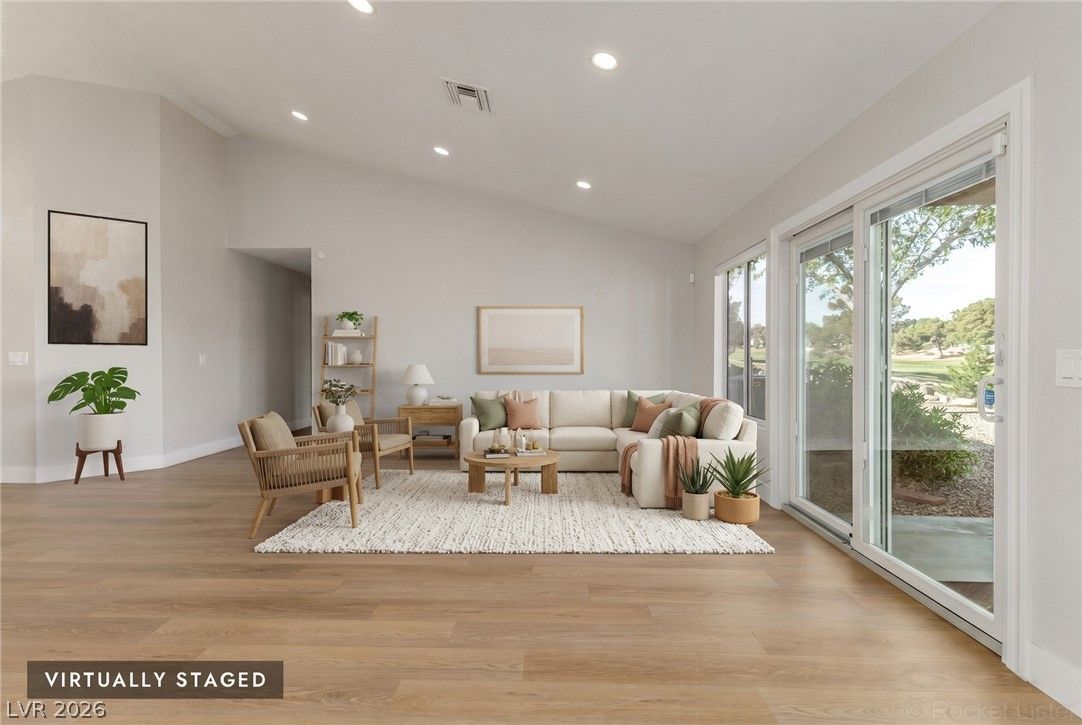2537 Showcase Drive — photo 3