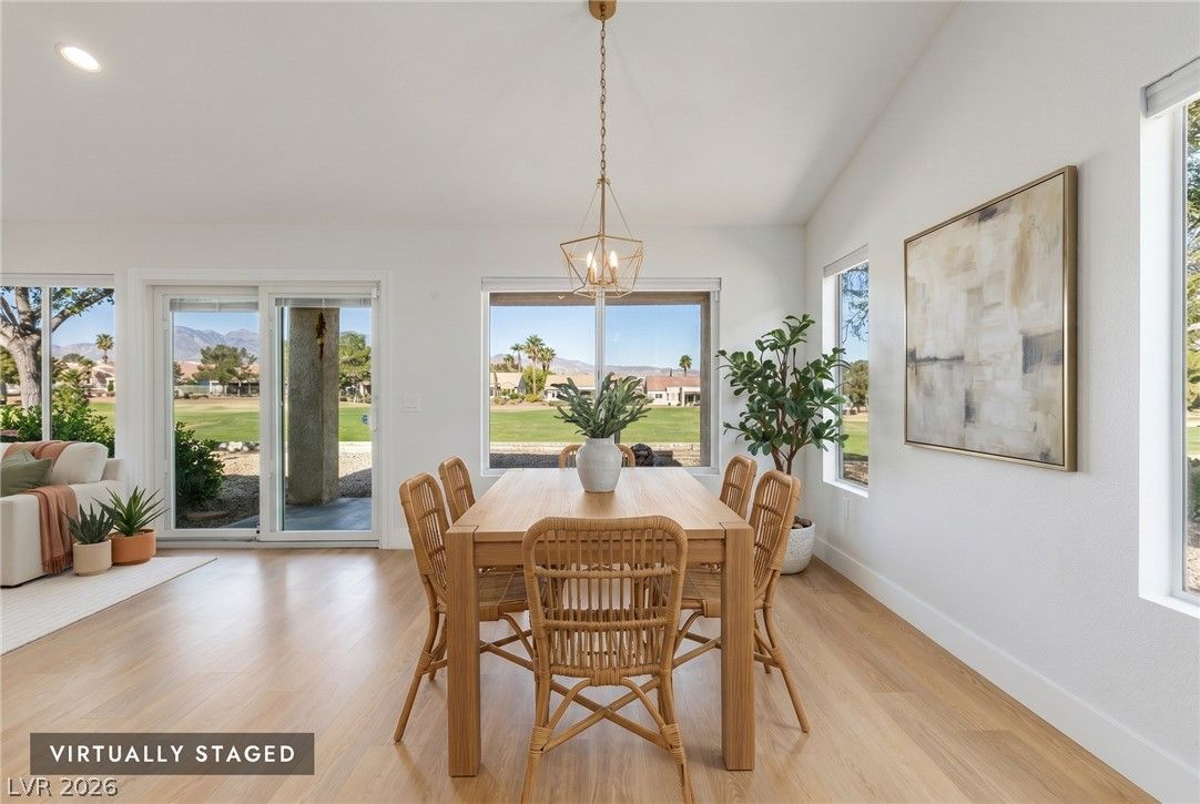 2537 Showcase Drive — photo 4