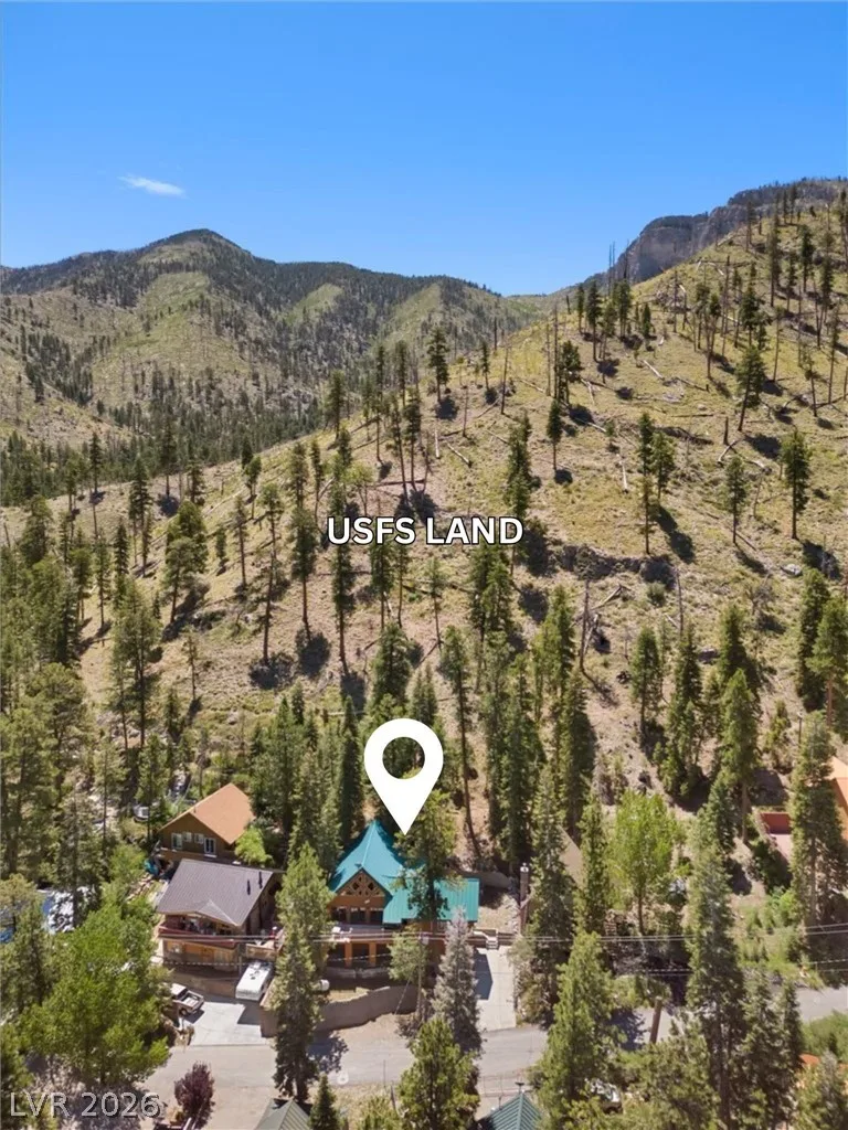 370 Alpine Way — photo 3