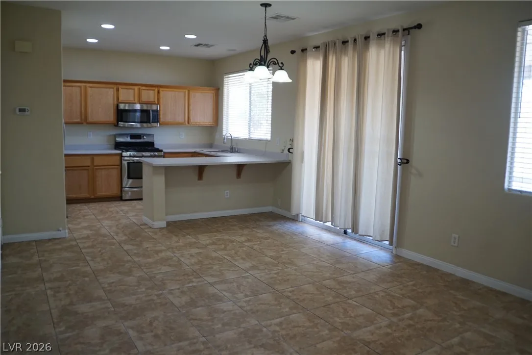 7216 Ophelia Court — photo 2