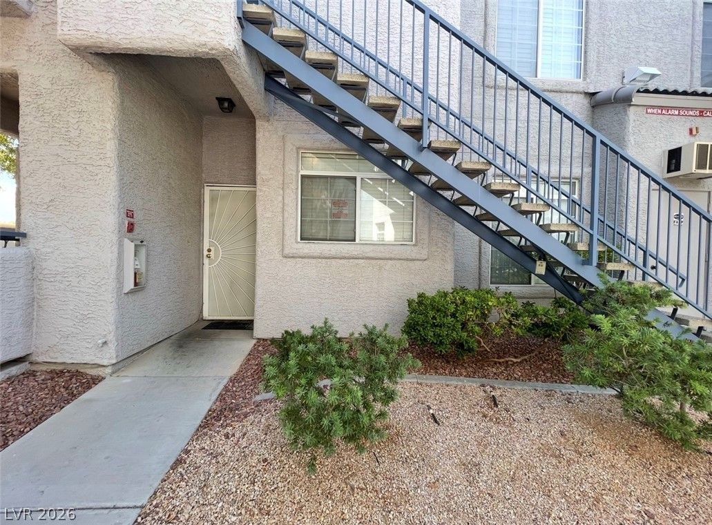 2201 Ramsgate Drive 915 — photo 4