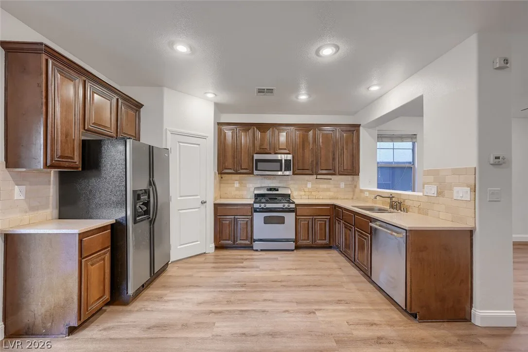 10464 Bay Ginger Lane — photo 5