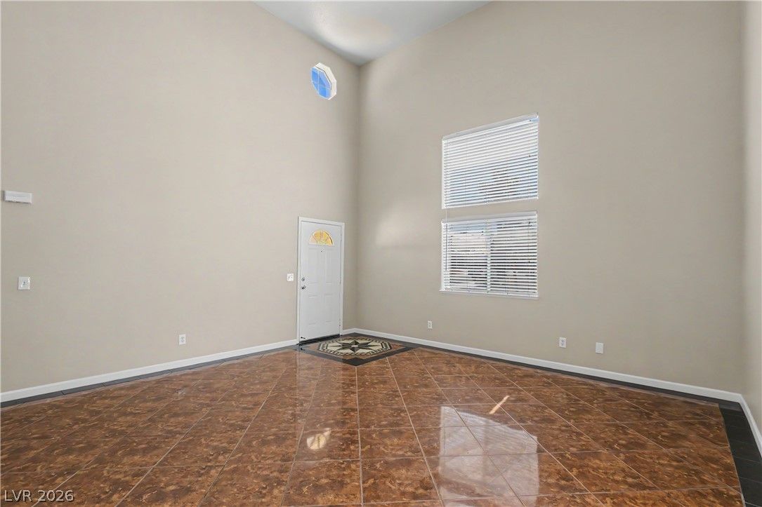 7420 Hickory Hills Drive — photo 5
