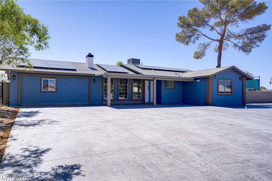 4490 West Warm Springs Road — photo 4
