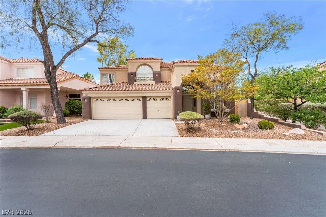 1733 TESARA VISTA Place — photo 1