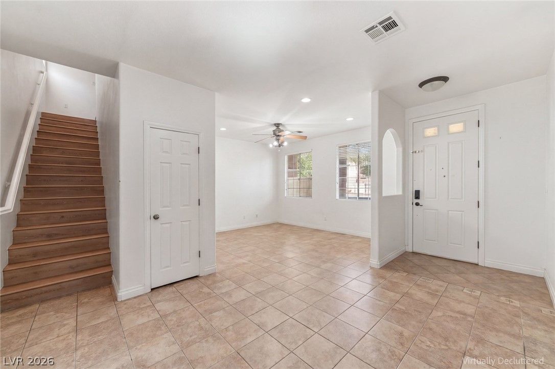 9838 Hanover Grove Avenue — photo 3 of 28