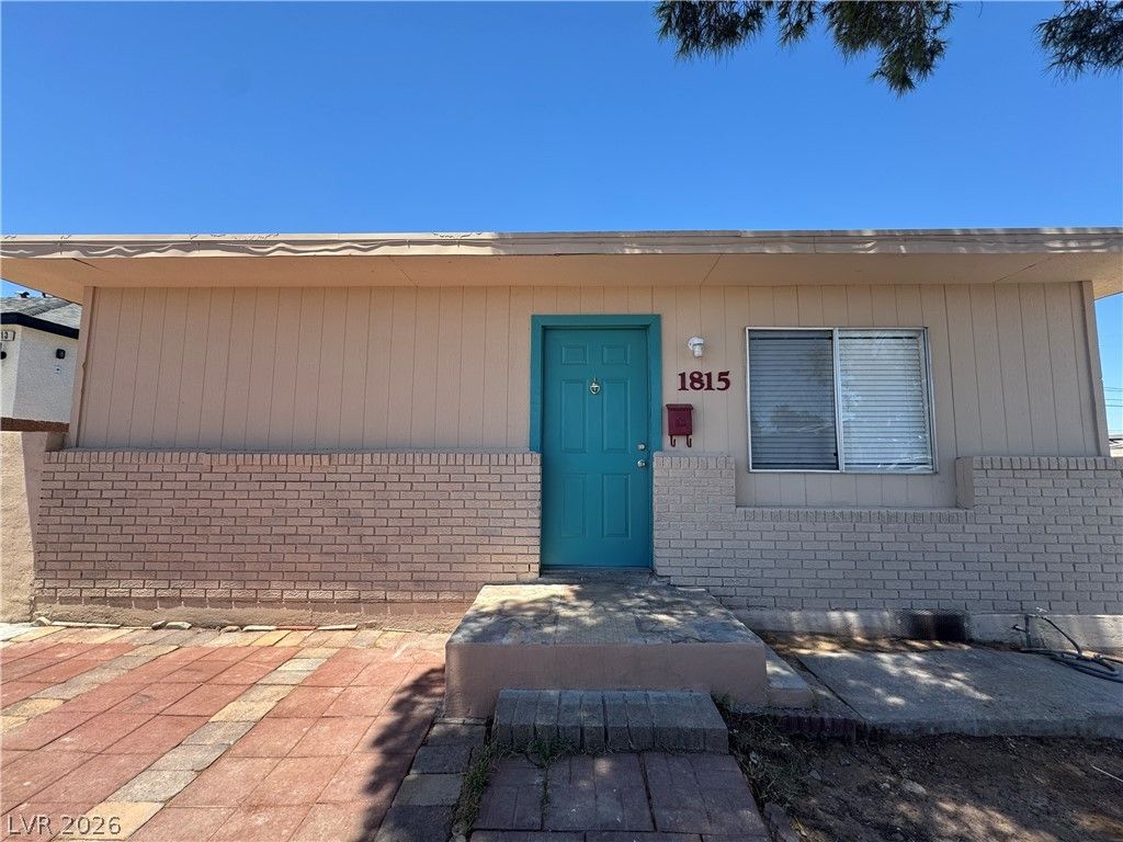 1815 Evelyn Avenue — photo 2 of 28