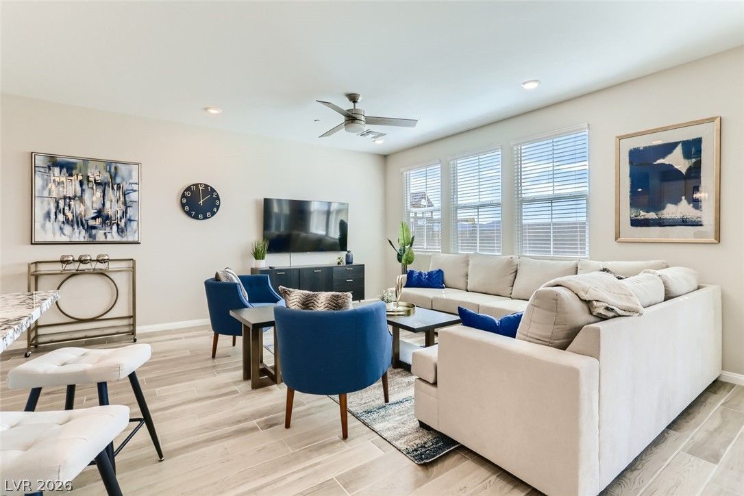 2417 Fasano Street — photo 2
