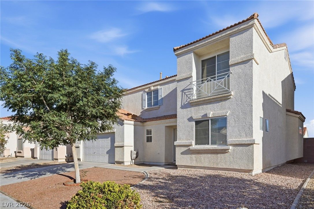 3731 Canary Creek Avenue — photo 3