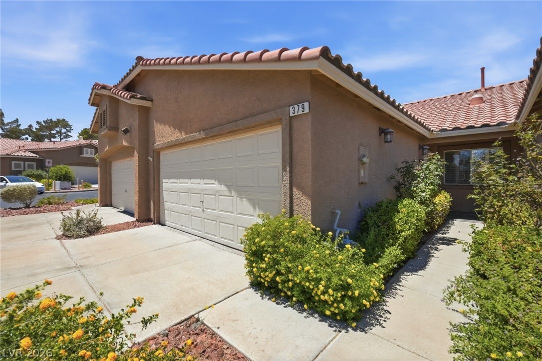 379 Blanca Springs Drive — photo 1