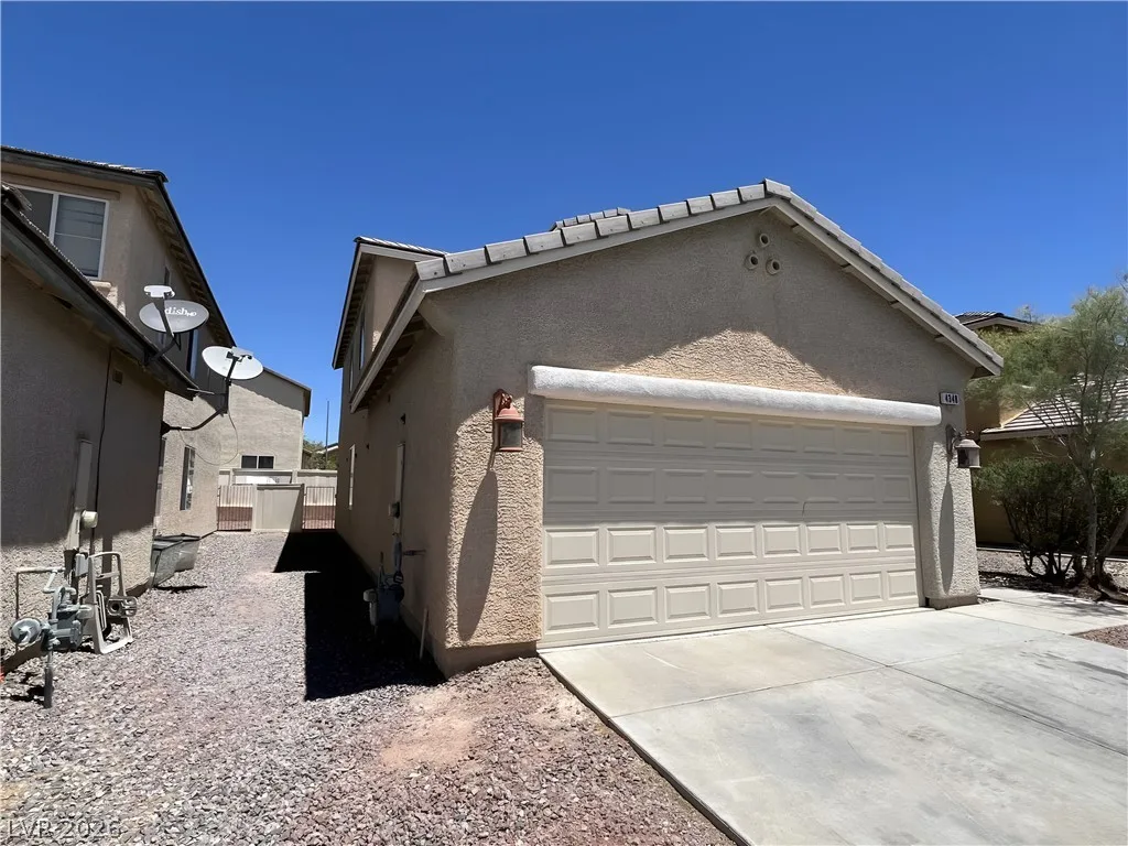 4348 San Gabriel Hill Avenue — photo 2