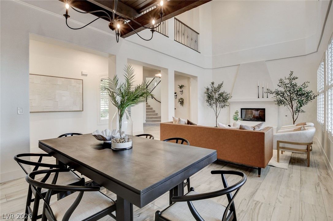 10721 BERINGER Drive — photo 3