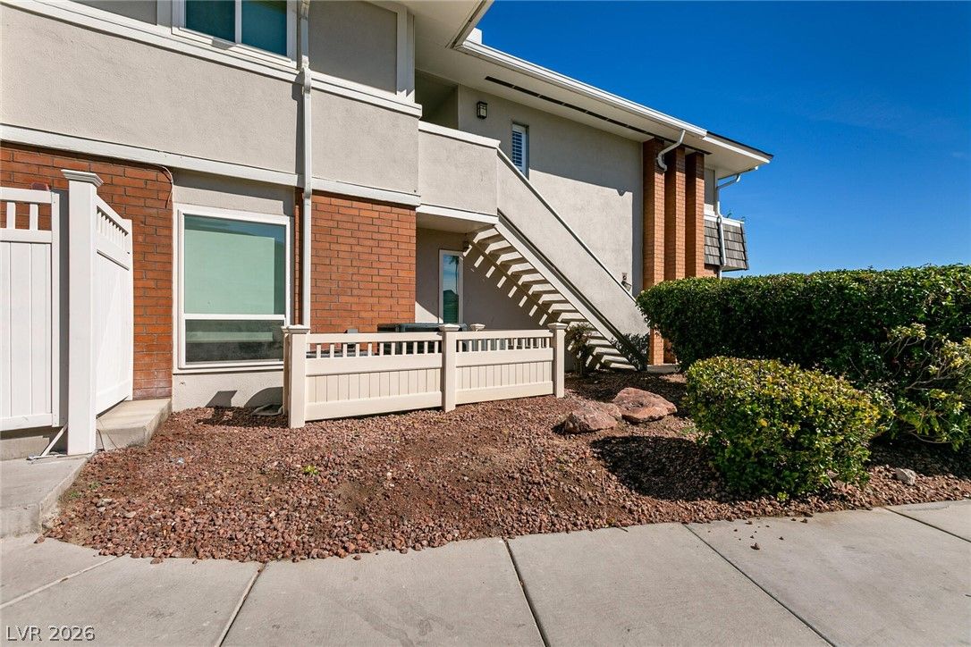 2838 Geary Place 4008 — photo 3 of 25