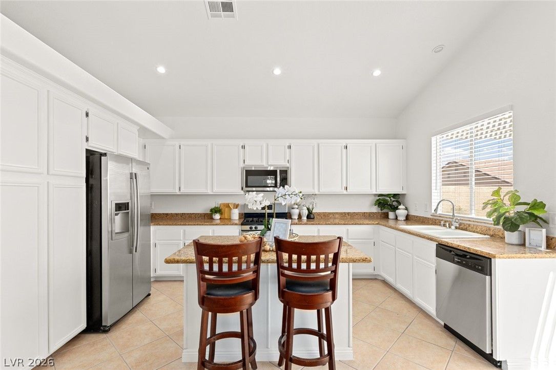 2429 Sunrise Springs Court — photo 4 of 13
