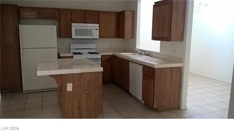 1109 Storke Lane — photo 5