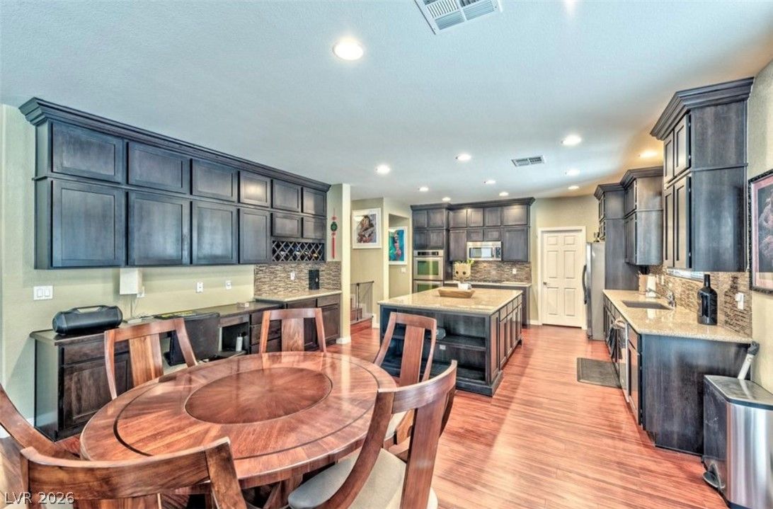 509 Cabrera Court — photo 3