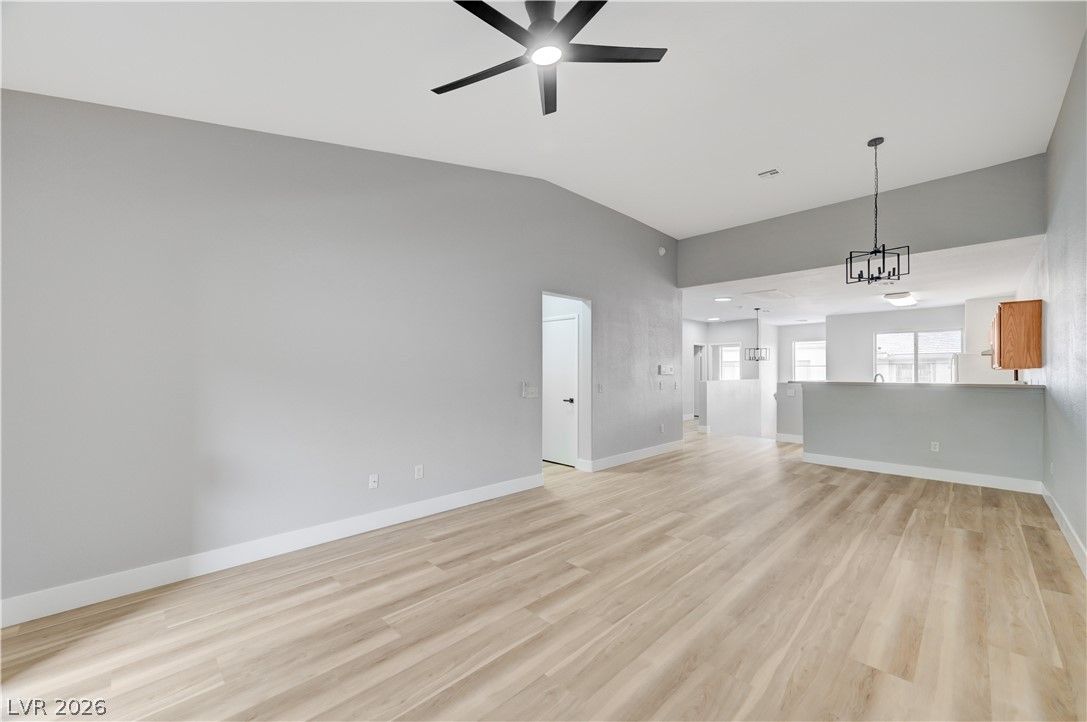 673 Peachy Canyon Circle 203 — photo 3
