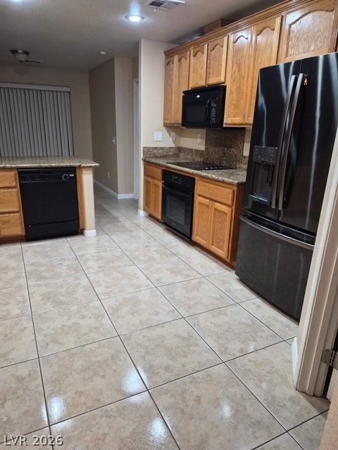 61 Hickory Street — photo 3 of 16
