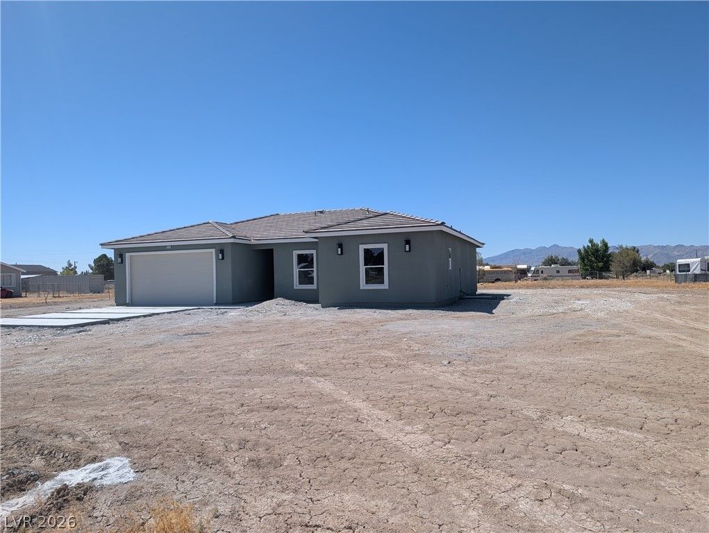 3201 Prospector — photo 2 of 16