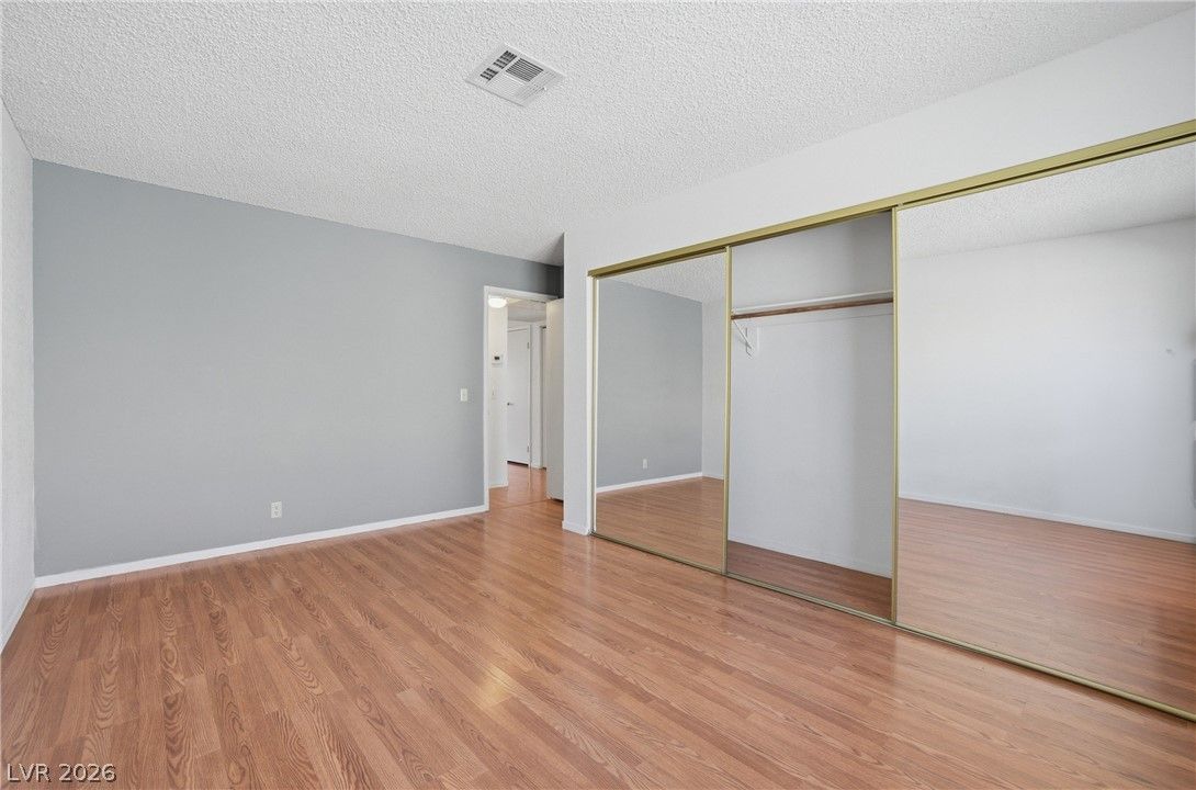 945 Falconhead Lane 201 — photo 3 of 19