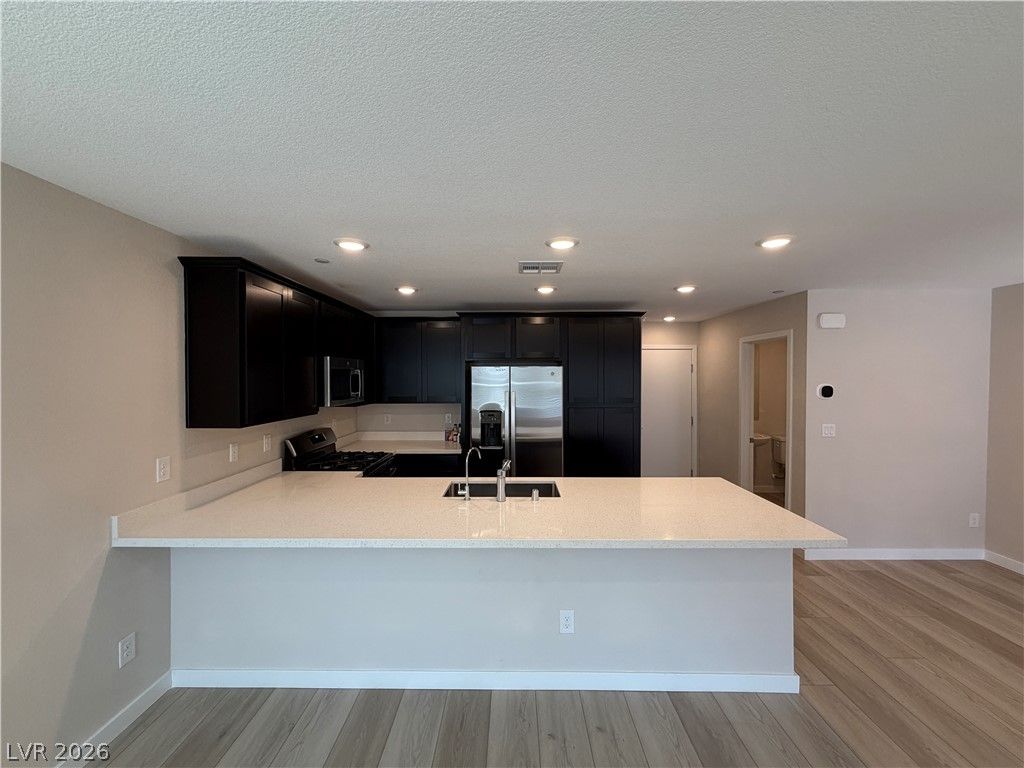 6276 Foxes Dale Street — photo 5 of 17