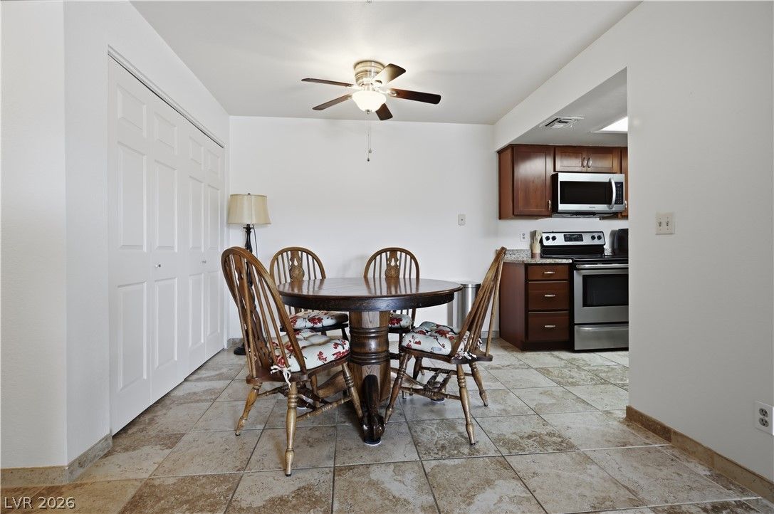 3550 Bay Sands Drive 3042 — photo 5 of 29