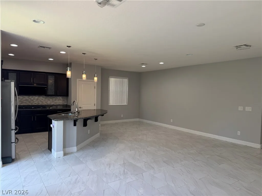 5027 Breaking Dawn Court — photo 4