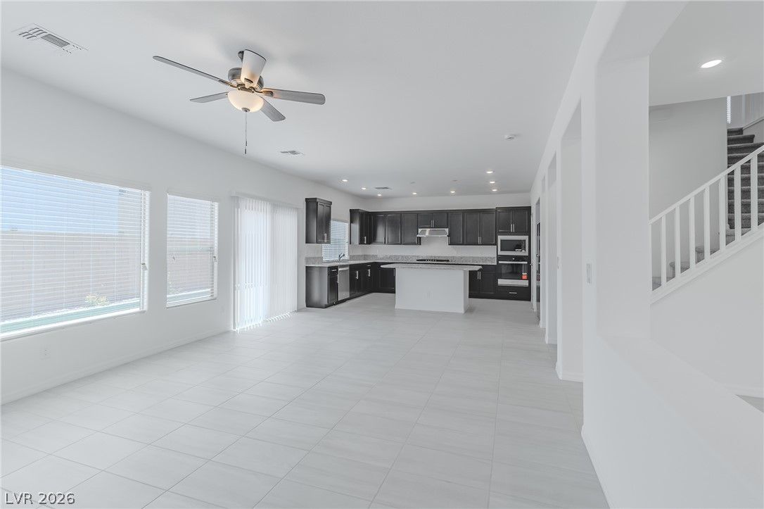 5732 Yellow House Street — photo 5 of 33