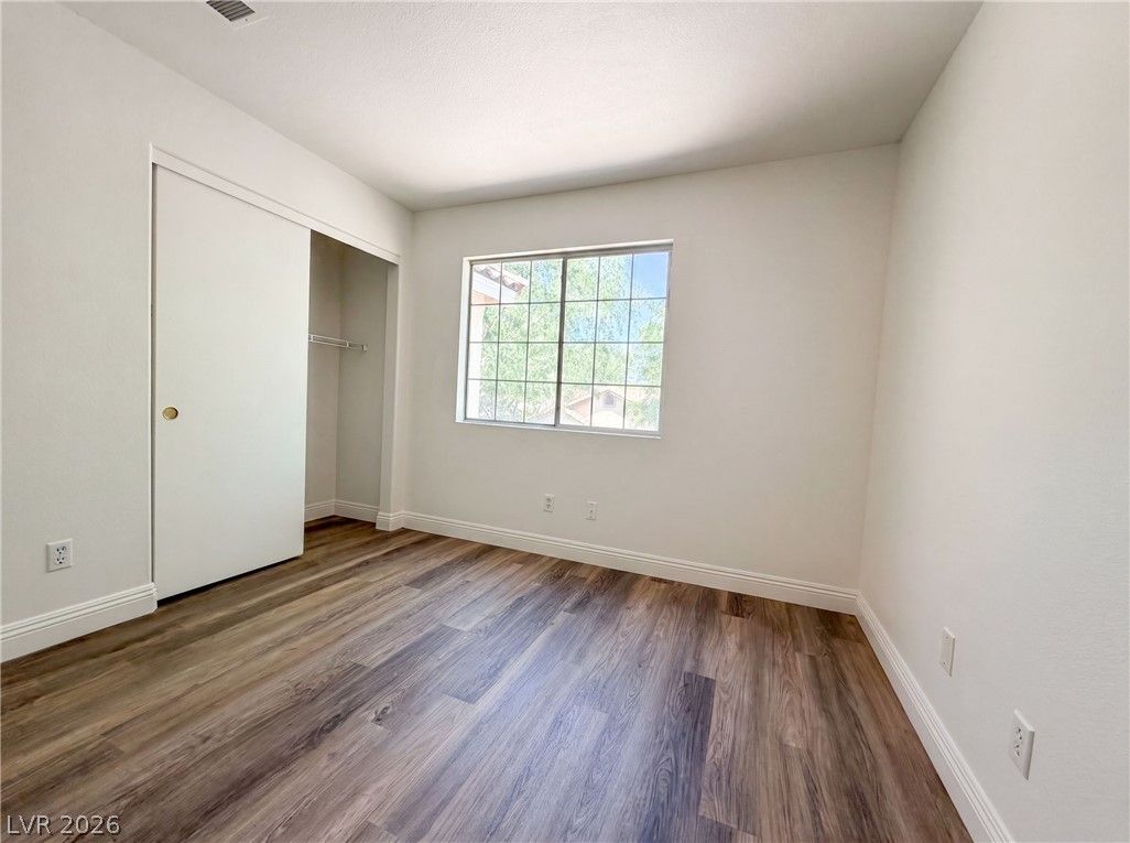 1863 Poetic Valley Circle — photo 4