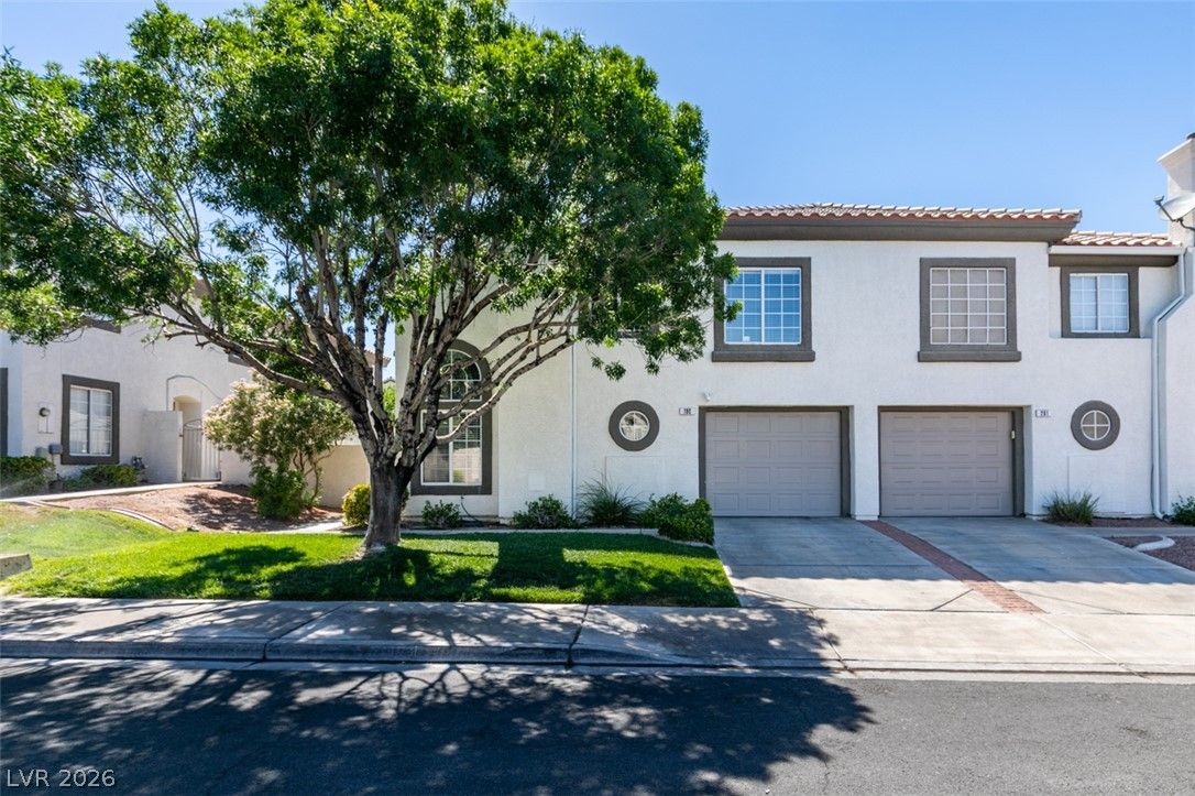 199 Oro Canyon Street — photo 1