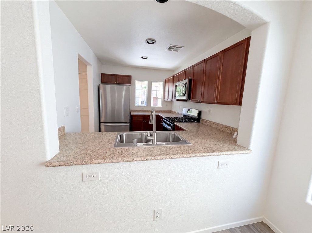 7660 Calico Fields Street — photo 2