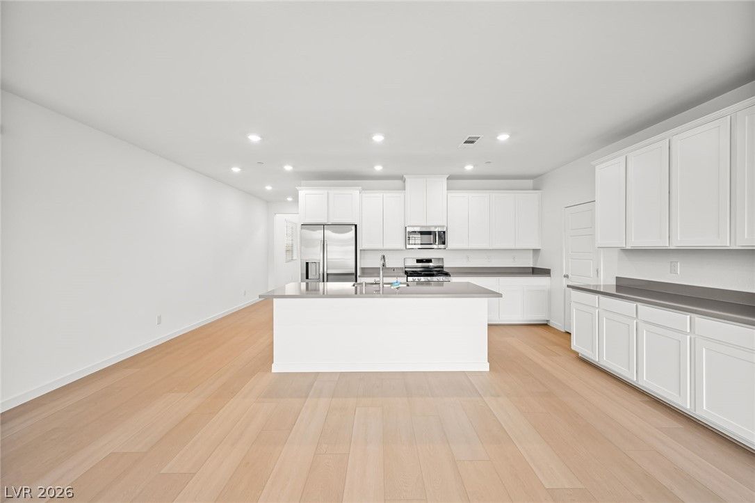 2676 Sunrise Mist Place — photo 5
