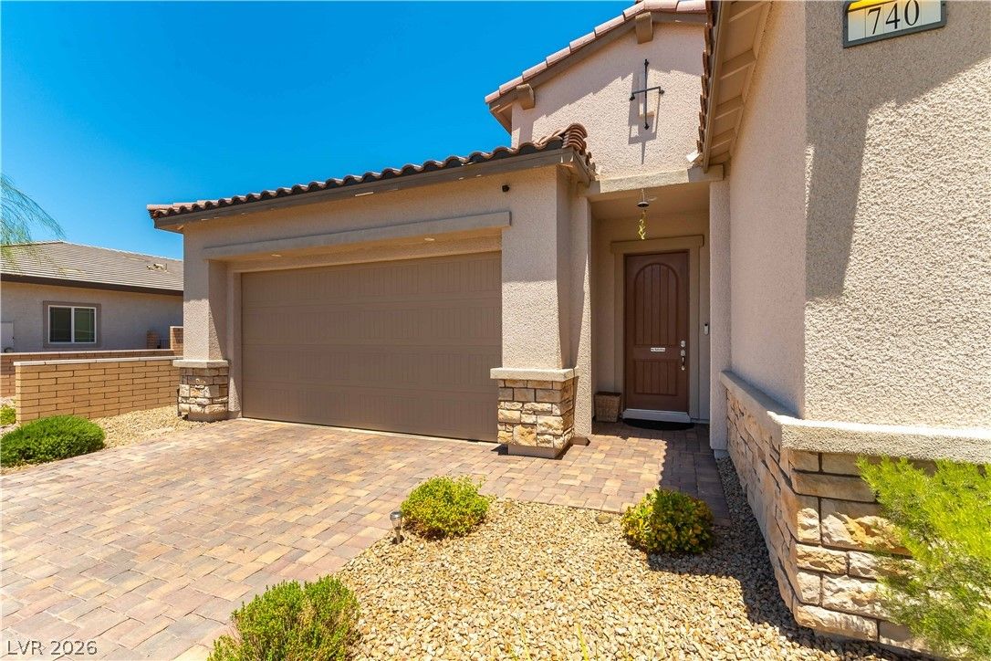 740 Omaggio Place — photo 4
