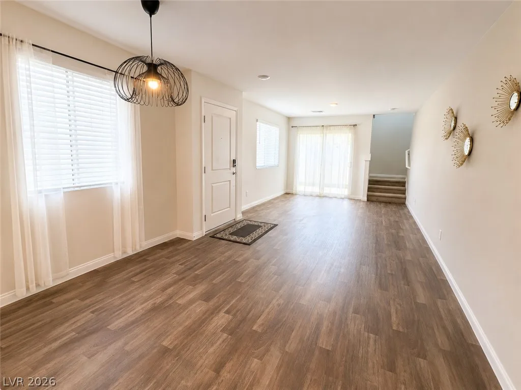 2872 Atomic Tangerine Way 1 — photo 3