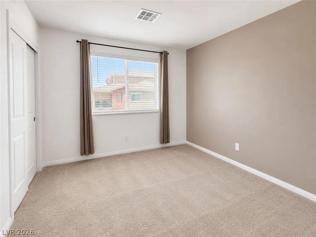 2872 Atomic Tangerine Way 1 — photo 4