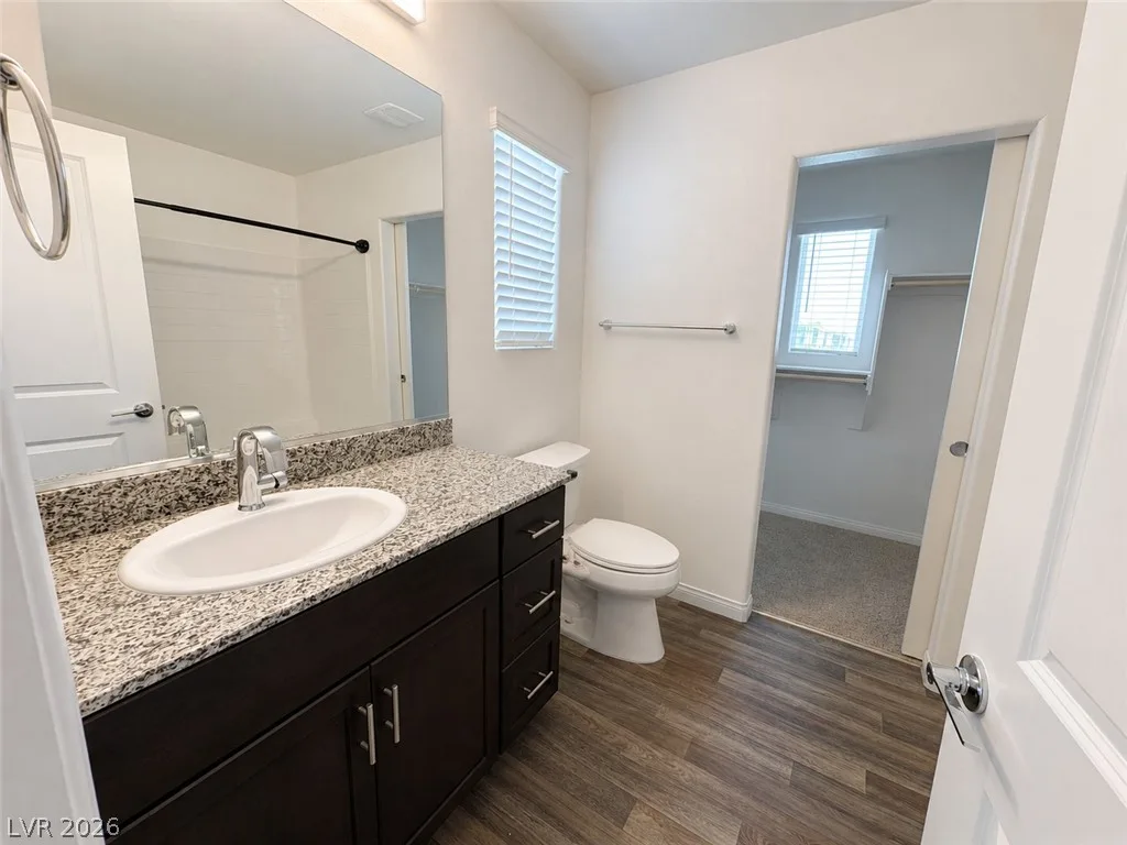 2872 Atomic Tangerine Way 1 — photo 5