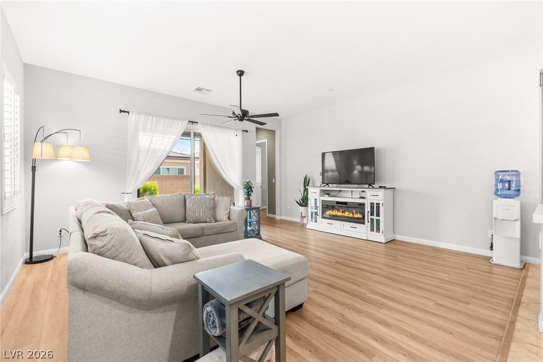 10149 Misty Step Avenue — photo 3