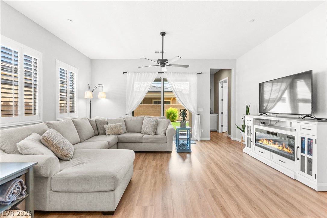 10149 Misty Step Avenue — photo 4