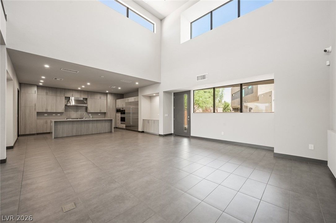 7389 Olive Creek Court — photo 5
