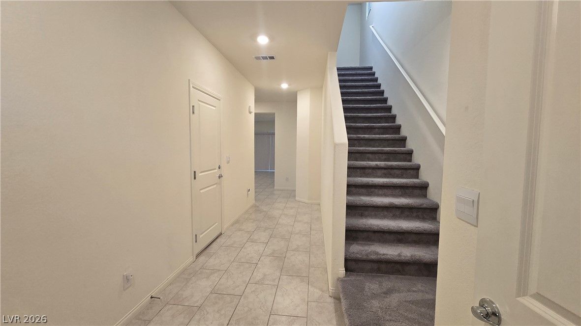 7647 Duran Harbor Lane — photo 2