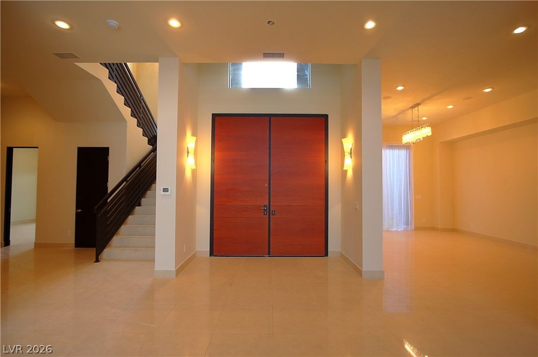 7518 Yonie Court — photo 4 of 15