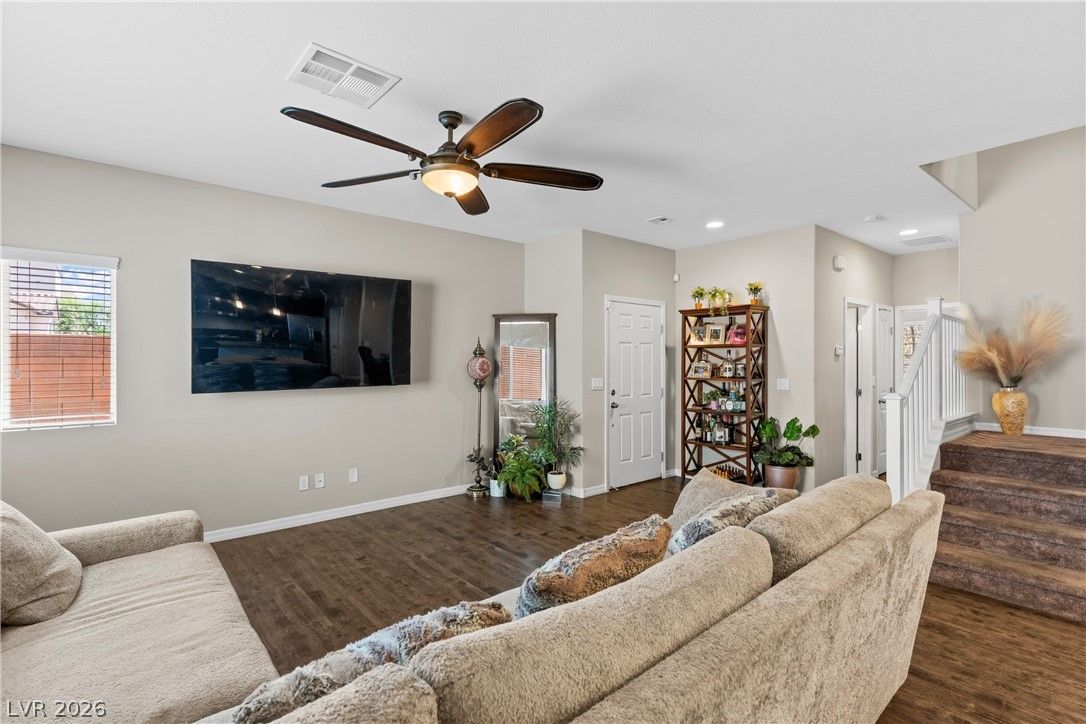 10746 Fenway Park Avenue — photo 5
