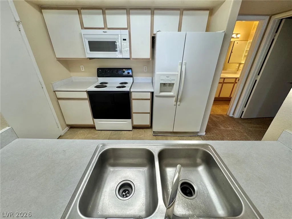 2300 East Silverado Ranch Boulevard 1159 — photo 3