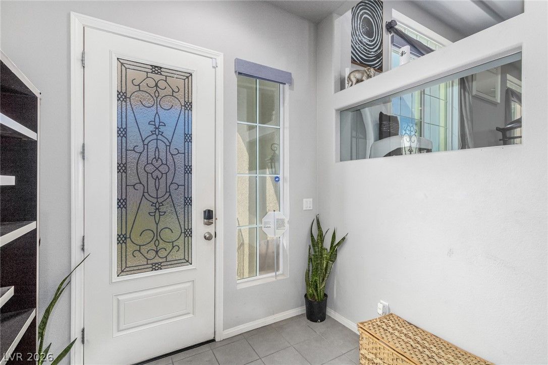 10176 Cascadia Creek Street — photo 4
