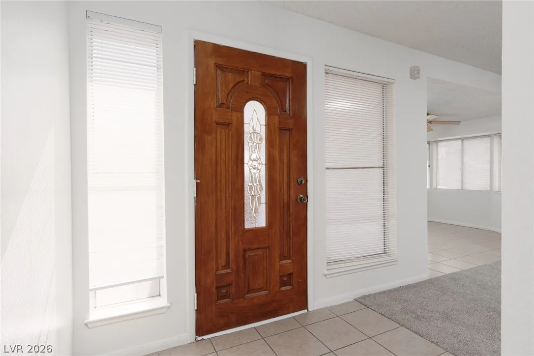 412 Box Elder Way — photo 5