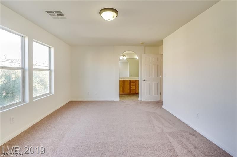 7934 Carmel Heights Avenue — photo 5 of 8