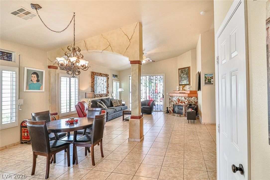 5752 Shermer Court — photo 3
