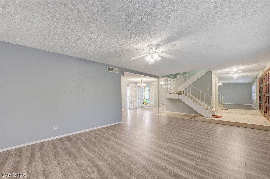 3518 Blackstone Street — photo 5 of 44